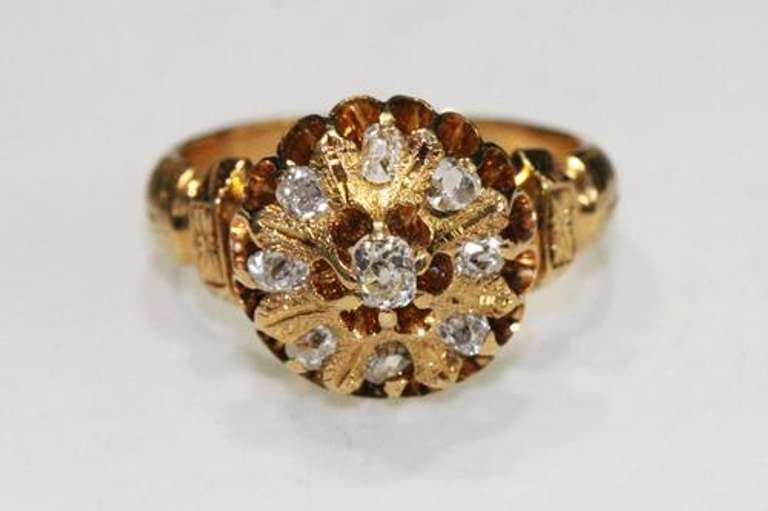 Vintage 14k Gold & Diamond Ring