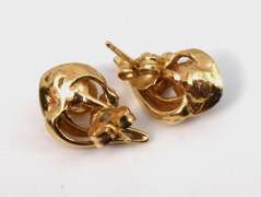 Feminine Pearl & Diamond Post Earrings