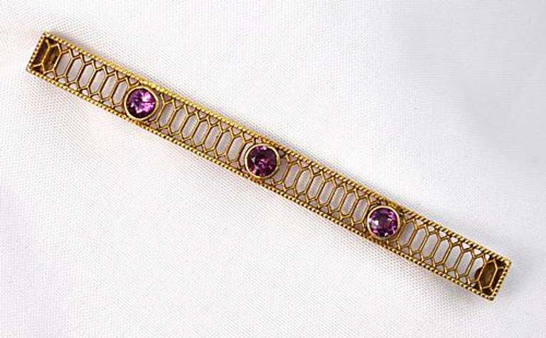 Stately  Amethyst Bar Pin in 14K Yellow Gold