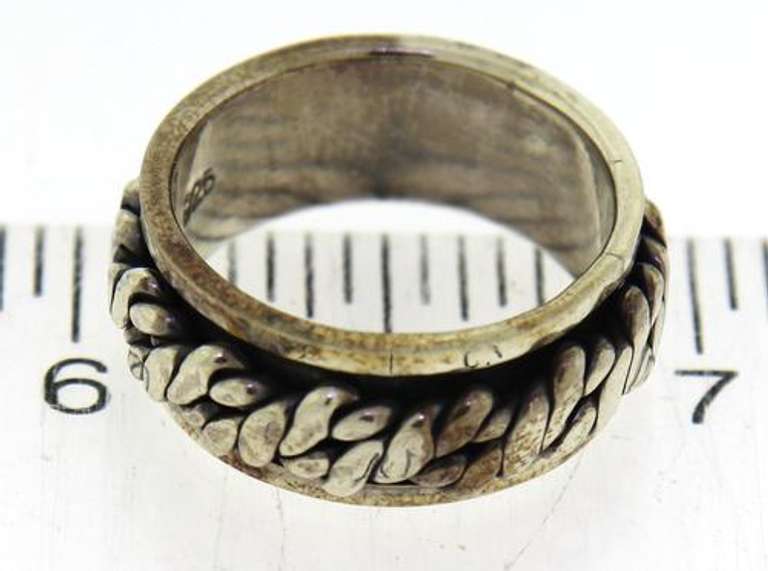 Vintage Sterling Silver Band Ring