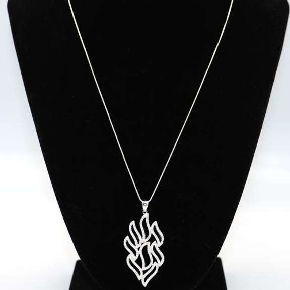Glittering Sterling Silver Pendant Necklace