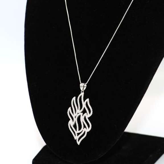 Glittering Sterling Silver Pendant Necklace
