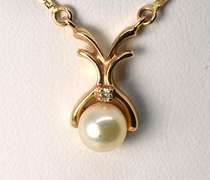 Sweet 14k Pearl Necklace