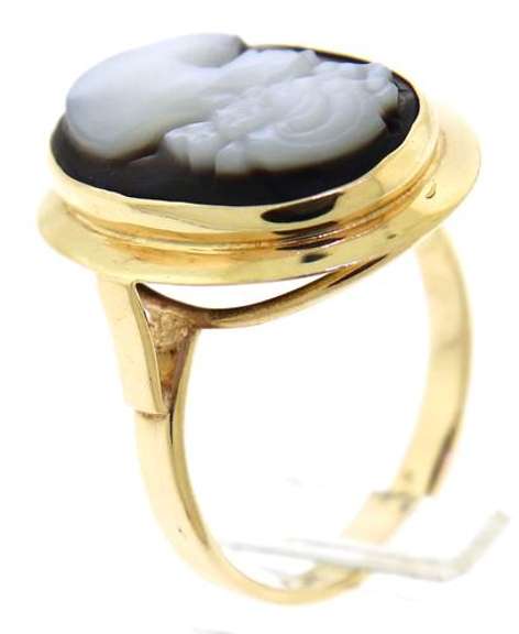 Simple Yellow Gold Mop Cameo Ring