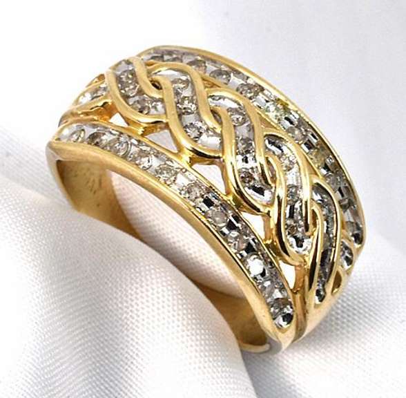 Elaborate Diamond Band Ring