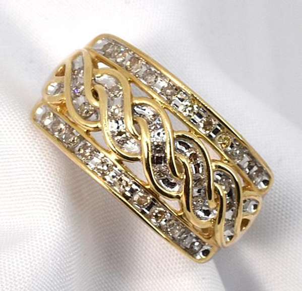 Elaborate Diamond Band Ring