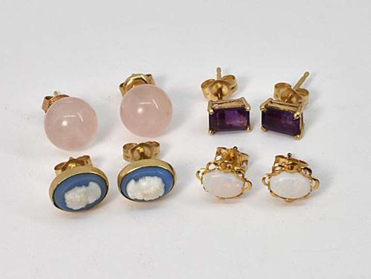 Useful Lot of 4 Pairs 14k Earrings