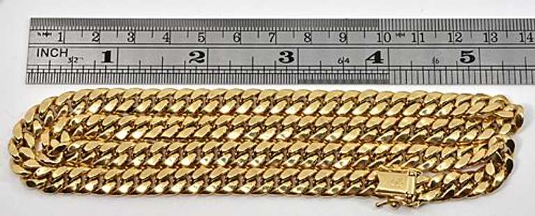 Bold Standard Link Necklace