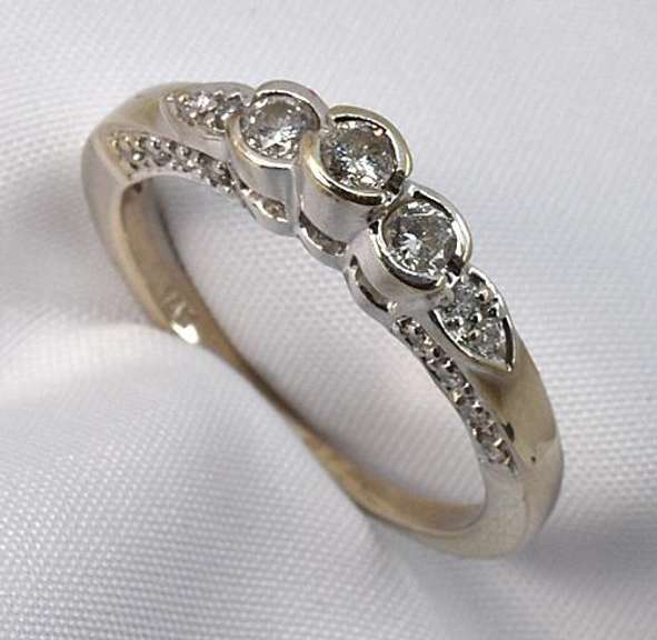 Uniquely Styled Diamond Ring