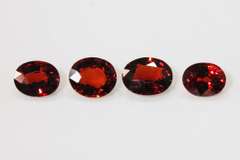 Vivid Natural Spessartie Lot of 4