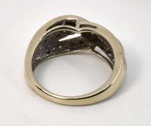 Interesting WG and Diamond Triple Band Ring