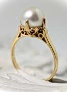 Always Popular 18K Pearl Ring