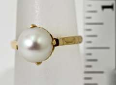 Always Popular 18K Pearl Ring