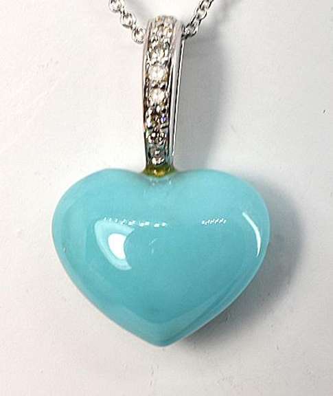 Attractive Turquoise Heart Pendant