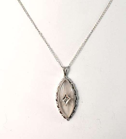 Vintage WG, Cramphor Glass Pendant