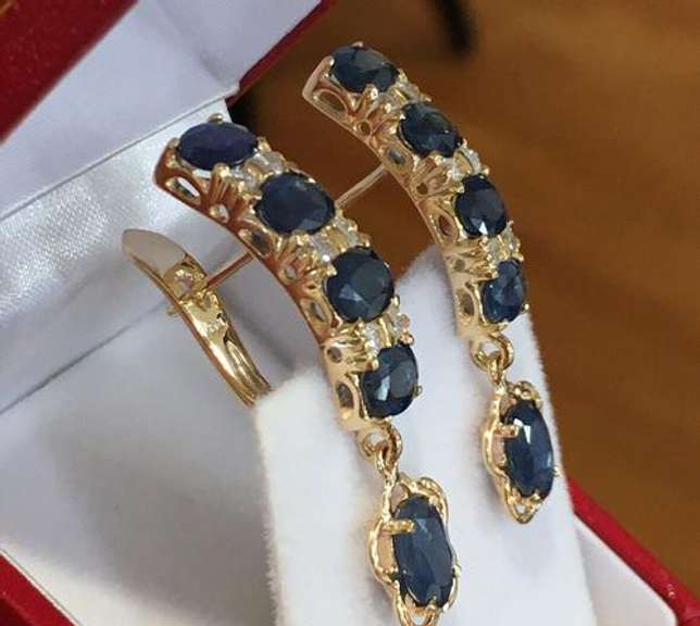 Gorgeous 14kt Gold, Blue Sapphire, & Diamond Earrings