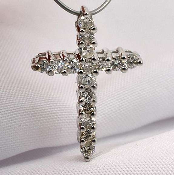 Nice .35 Ct. TW Diamond Heart Pendant in 14K WG