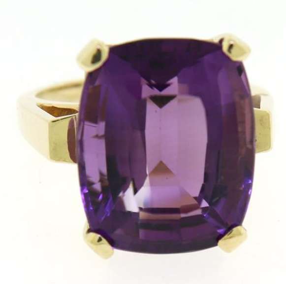 Charming Cushion Cut Amethyst Ring