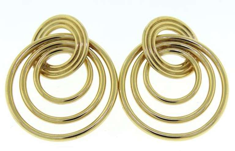 Gorgeous 14kt YG Interlocking Circle Earrings
