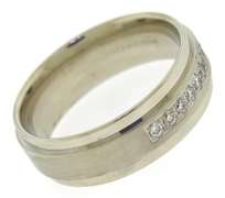 Gent's White Gold RBC Diamond Step Edge Band