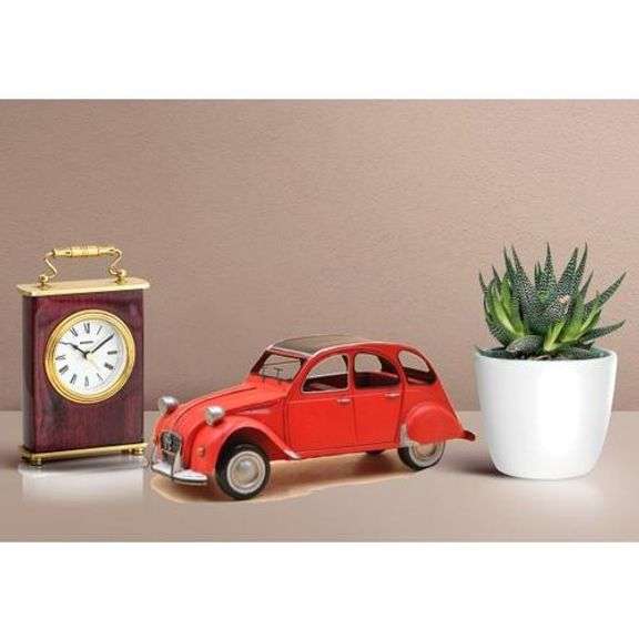 Citroen 2CV Model Car