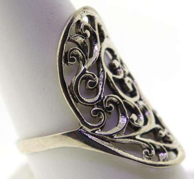 Vintage Sterling Silver Ring