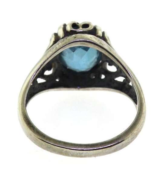 Vintage Sterling Silver Blue Topaz Ring