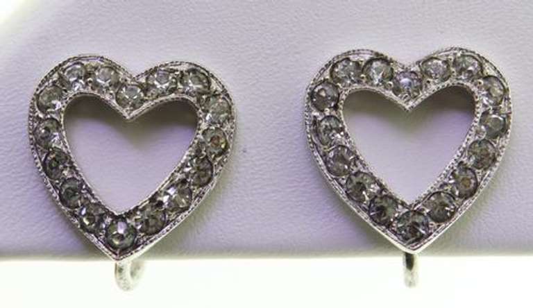Vintage Sterling Silver Screw Back heart earrings