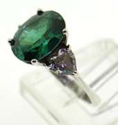 Vintage Sterling Silver Green Gem  Stone Ring