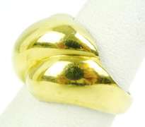 Vintage 18K Gold Wide Ribbed Ring, Size 6