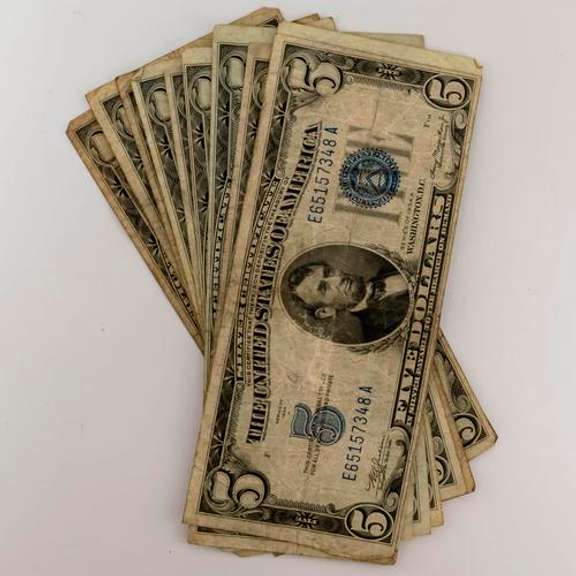 10  1934 And 1953 Series $ 5 Blue Seal Silver Certificates