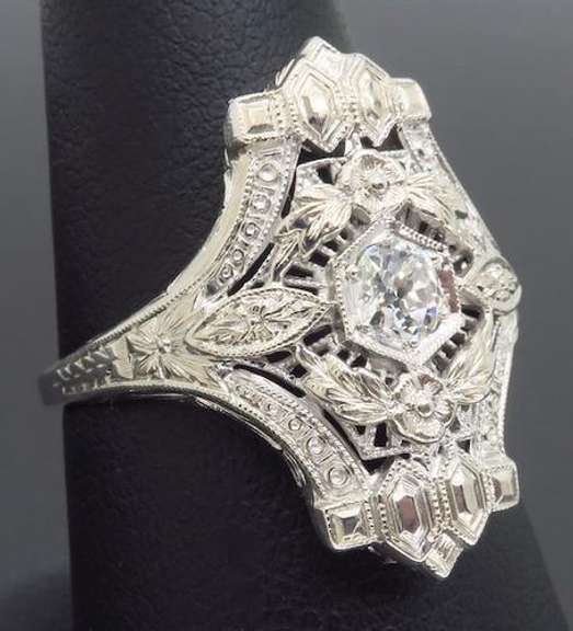 Vintage 18k White Gold Diamond Shield Ring