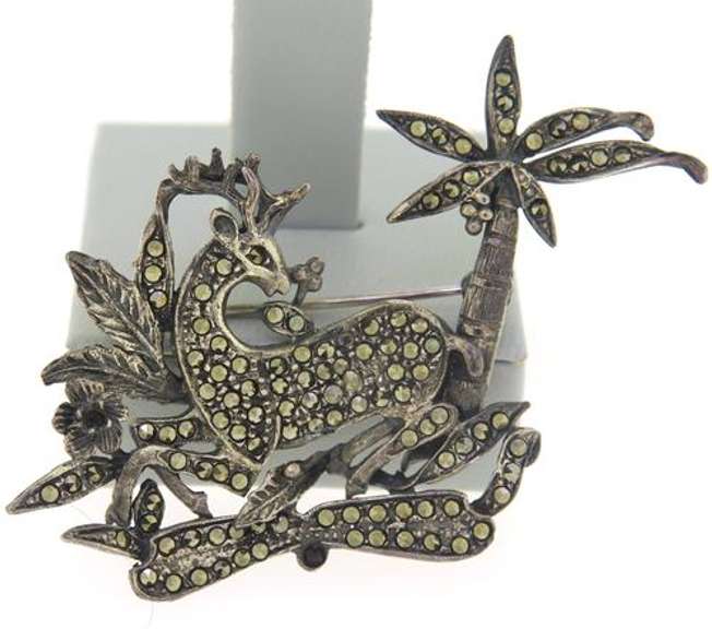 Sterling Silver Deer Laying in Bush Pin Brooch