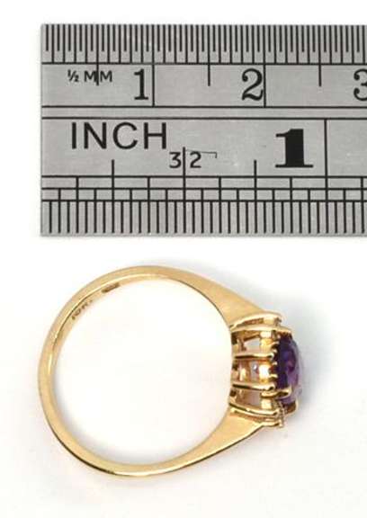 Traditional Oval Amethyst Ring