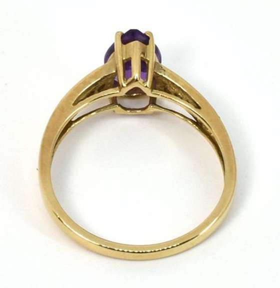 Classic Pear Shaped Amethyst Ring