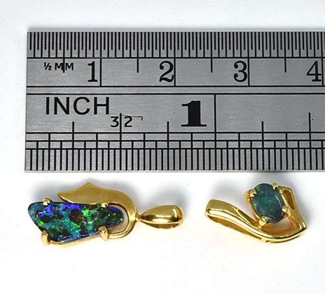 Sweet Pair of Opal Pendants in 18K Yellow Gold