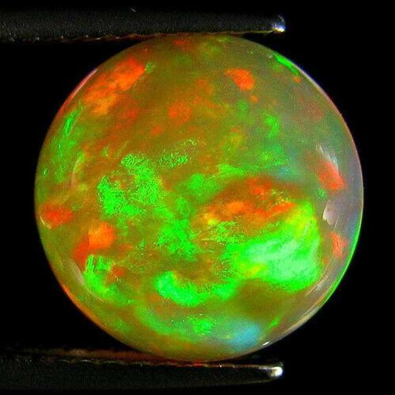 Superb 3.38ct full cover flashing Welo Opal
