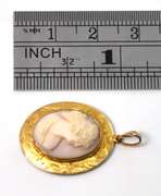 Antique Cameo Pendant in 10K Yellow Gold