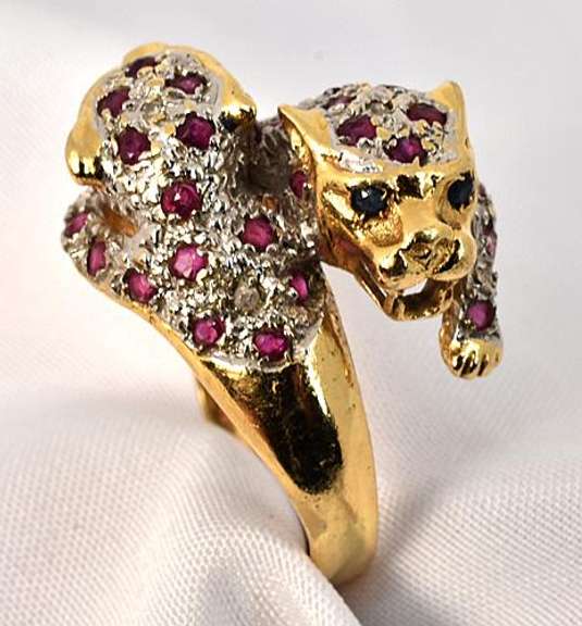 Playful Leopard Bypass Ring