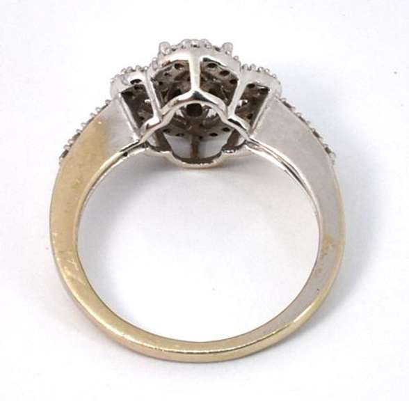 Feminine WG Diamond Cluster