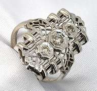 Vintage Filigree 18k WG Diamond Ring
