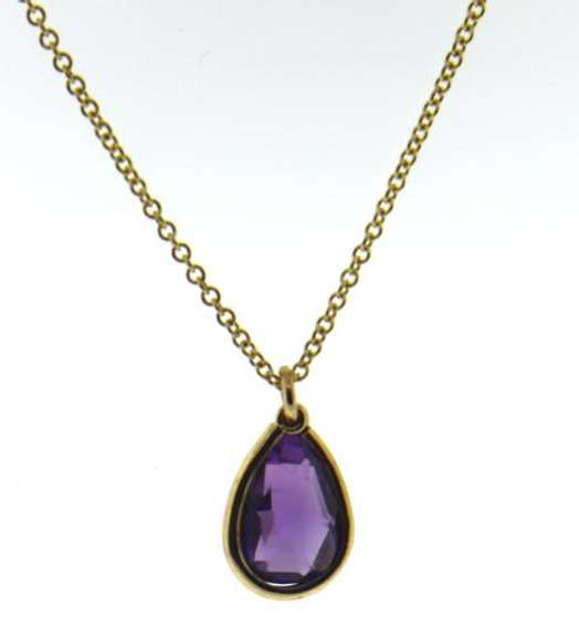 Gorgeous 18kt Pear Amethyst Set Necklace