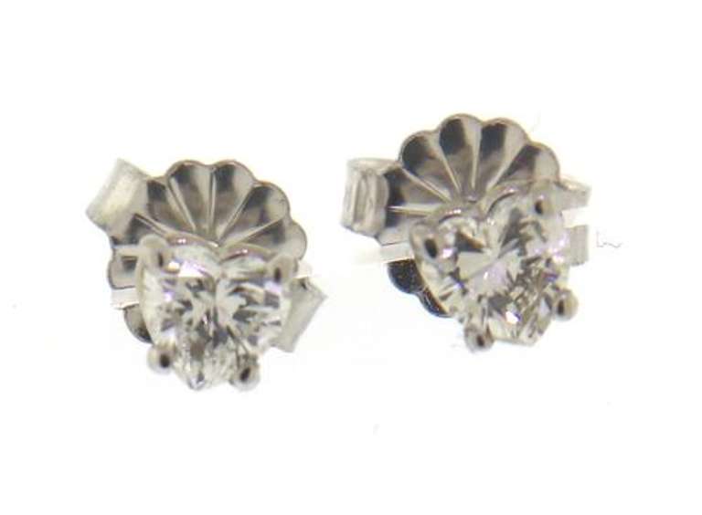 Pretty White Gold Heart Shaped Diamond Stud Earrings