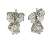 Pretty White Gold Heart Shaped Diamond Stud Earrings