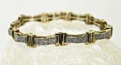 Sparkly Eye-Catching Unisex Diamond Bracelet