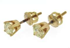 Classic 14kt Yellow Gold Diamond Stud Earrings