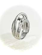 Intriguing 18K and Diamond 5-Part Ring