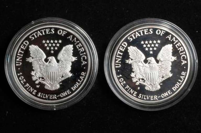 1986 S & 2005 W Proof Silver Eagles with Boxs