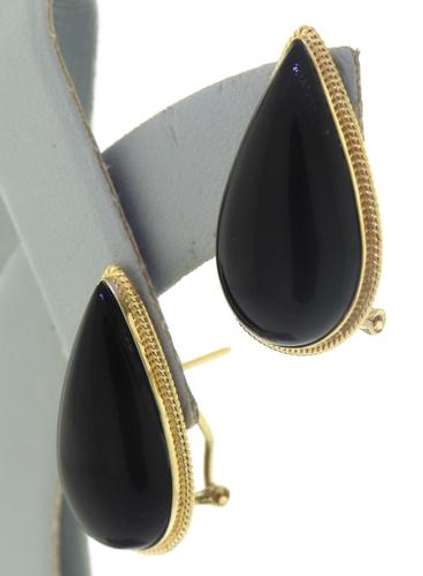 Chic 14kt YG Black Onyx Pear Shaped Earrings