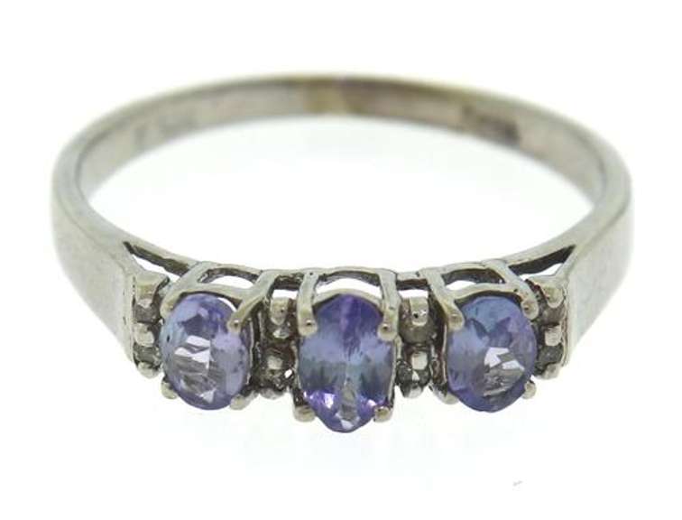 Beautiful White Gold Tanzanite and Diamond Ring